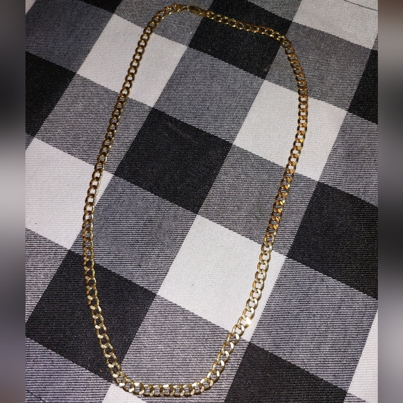 Looking for a different style of chain